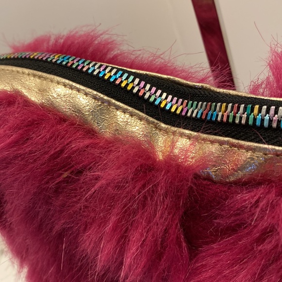 Betsey Johnson
Betsey Johnson Fur Your Eyes Only Crossbody - Picture 6 of 10